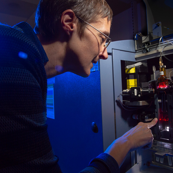 Faculty in lab