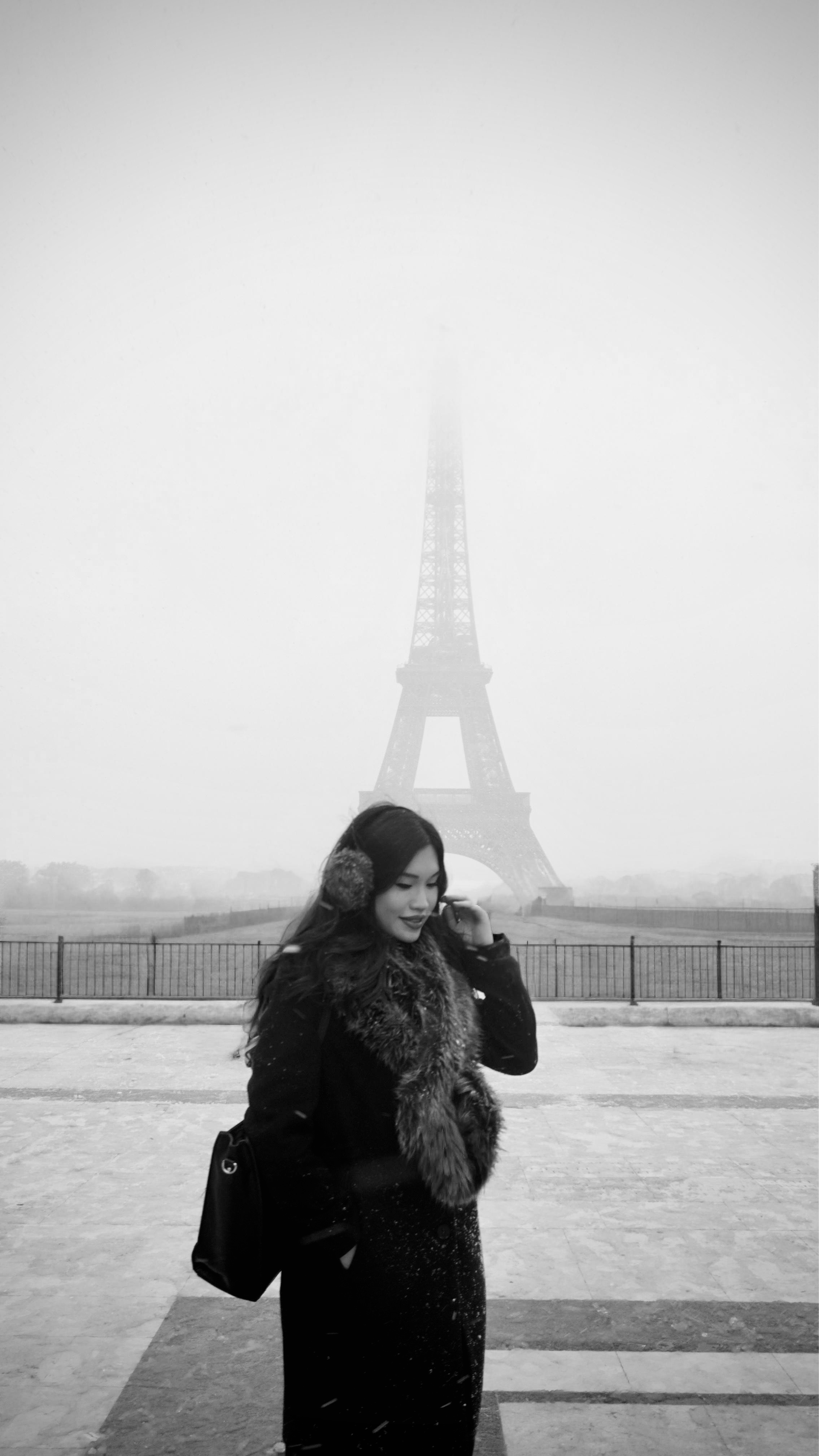 Cindy Hsieh in front of Eiffel Tower